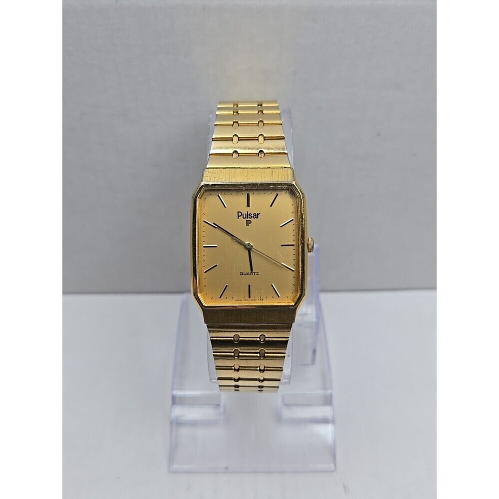 Vintage Pulsar by Seiko V321-5009 Gold Tone Tank Quartz Mens Watch New Battery